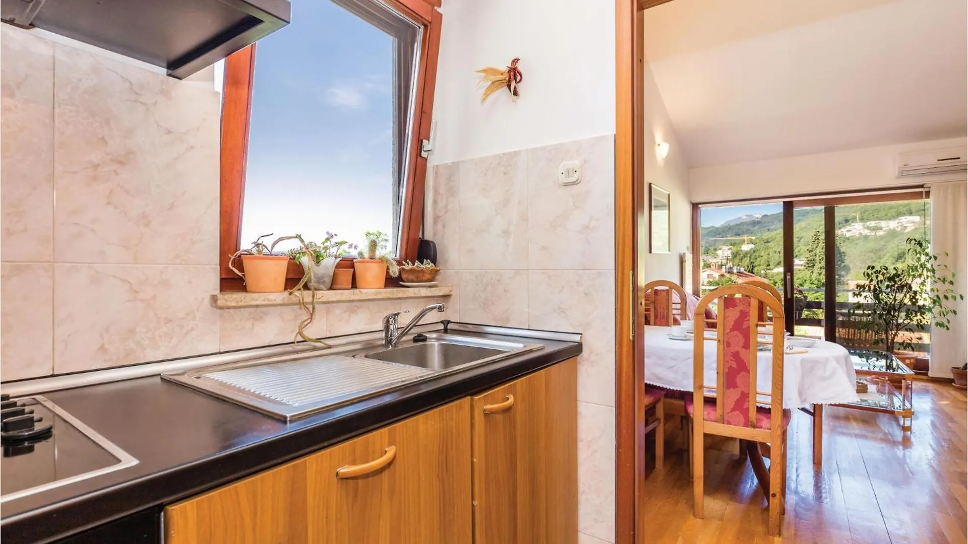 Nice Apartment In Opatija With Wifi